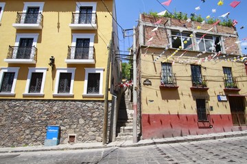 Fototapeta na wymiar San Miguel de Allende, mexico, street view