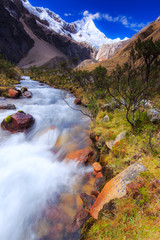 Schöne Berglandschaft in den Anden, Peru, Cordiliera Blanca