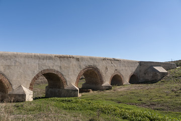 Fototapeta na wymiar Puente romano de la ciudad de Carmona, Sevilla