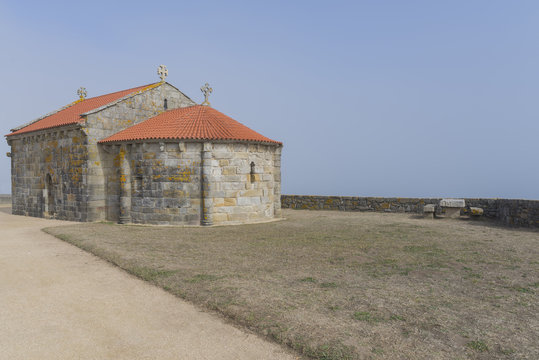 Ermita de Nuestra Se&ntilde;ora de la Lanzada (Sansenxo, Espa&ntilde;a).