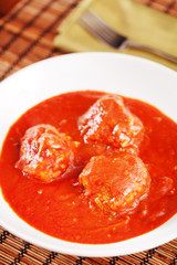 Meatballs with tomato sauce