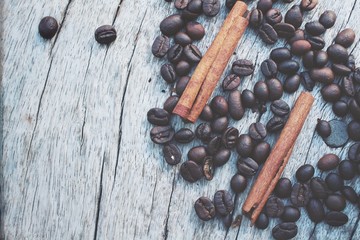 Roasted coffee beans and cinnamon