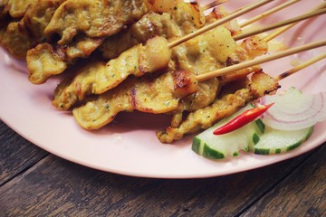 Grilled pork with curry sauce
