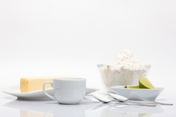 Ingredientes para preparar masa de quiche lorraine