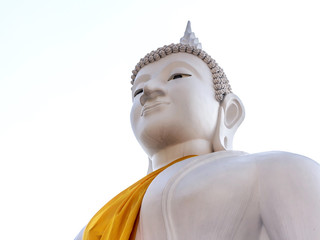 White buddha statue
