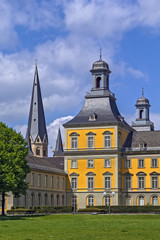 Fototapeta na wymiar main building of the University of Bonn, Germany
