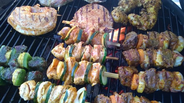 Grillen im Garten (Grillspie&szlig;e)