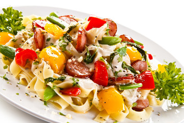 Pasta with sausages and vegetables