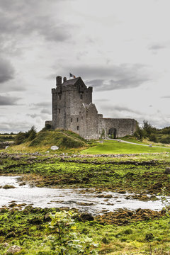 Dunguaire Castle in Irlanda