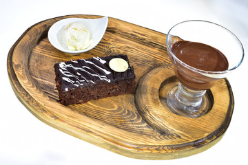 pasta ve dondurma özel sunumu