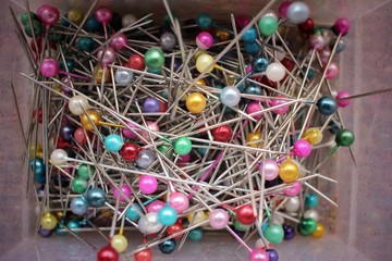 Colorful sewing pins