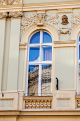 facade details