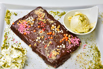 sade waffle dondurmalı