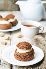 chocolate profiteroles, Shu, with cream