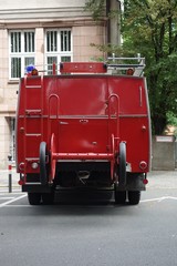 Fototapeta premium Altes Feuerwehrauto