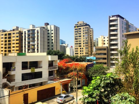 Edificios en Peru