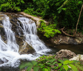 Fototapeta premium khao soidao waterfall