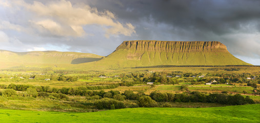 Panorama Mountain benbulben in Sligo, Ireland