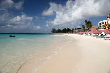 Fototapeta na wymiar Beach at Barbados Island, Caribbean sea