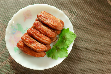 Sun dried bananas bake with oney.