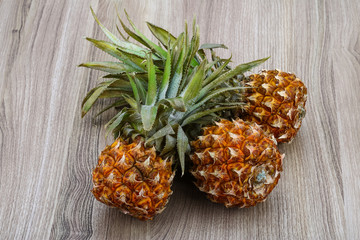 Small pineapple