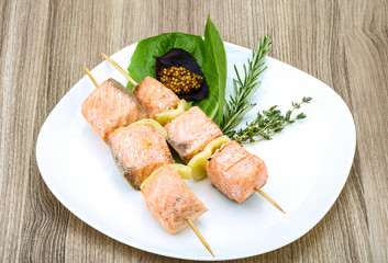 Salmon skewer