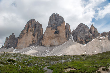 Fototapeta na wymiar Three Peaks of Lavaredo