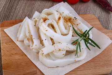 Raw squid rings
