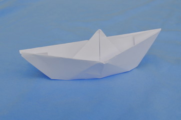 Obraz premium Papierschiff