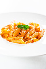 Pasta collection - Penne with cream and peppers
