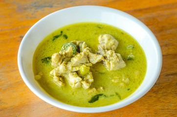 Green Chicken Curry