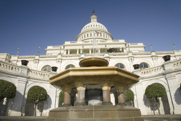 Water fountain with U.S. Capitol in the background, Washington, DC