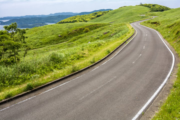 平戸島の川内峠の道