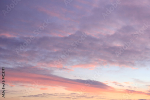 500_F_90223598_hWTmaP43Lh5rSiomIFEKpfHdS9OvNatv.jpg