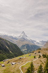 Zermatt, Dorf, Walliser Dorf, Alpen, Schweizer Berge, Sunnegga, Findeln, Weiler, Bergrestaurant, Wanderwege, Sommer, Wallis