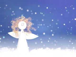 Engel im Schnee