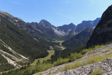 Fototapeta na wymiar Eastern Karwendel High Mountains in Austria in Tyrol