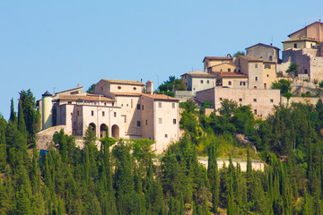 Fototapeta na wymiar Scorcio di Borgo Cerreto, Italia
