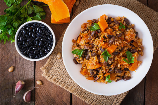 Mexican vegan vegetable pilaf with haricot beans and pumpkin