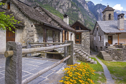 Village Foroglio