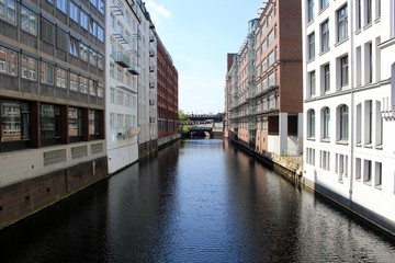 Naklejka premium Hamburg Kanal