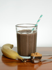 chocolate banana smoothie