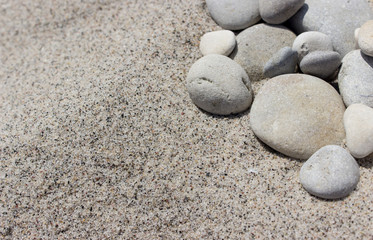 Fototapeta na wymiar stones / Pebbles in the sand