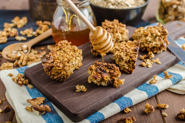 Baked granola