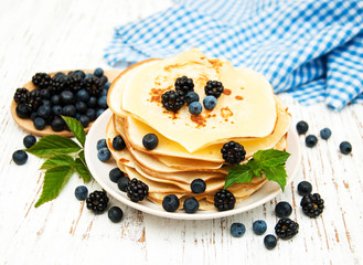 Pancakes with berries