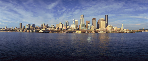 Fototapeta na wymiar Seattle, WA skyline from Bainbridge Island Ferry