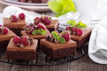 Chocolate mousse brownies with raspberry