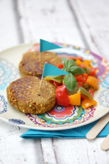 Hamburger vegetariani con peperoni