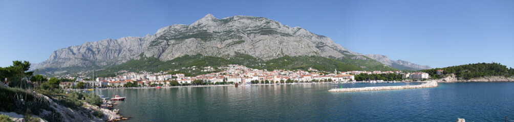 Fototapeta na wymiar Makarska Riva und Hafen - Dalmatien - Kroatien