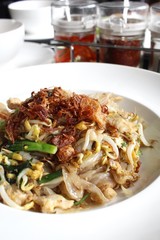 Pad thai